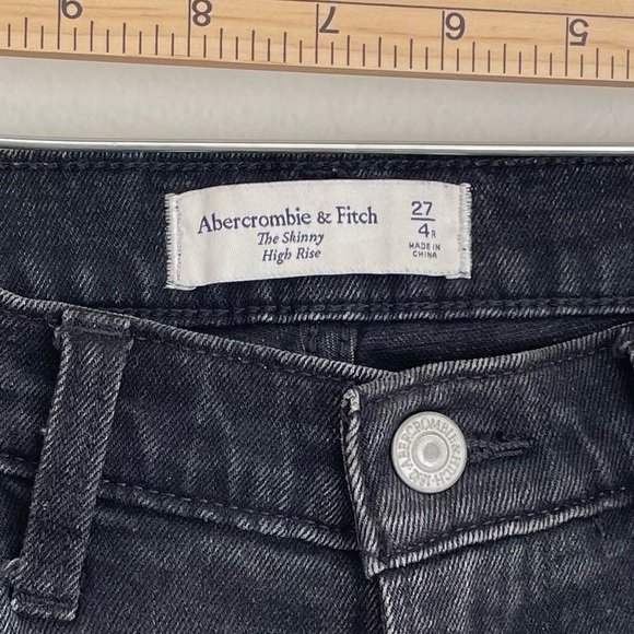 Abercrombie and Fitch The Skinny High Rise Black Jeans Split Hem size 27 solid - Picture 4 of 11